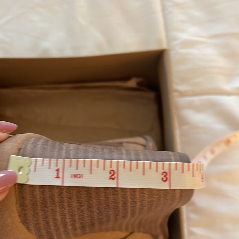 LUCKY BRAND Tan Wedge Ankle Booties 8 M NWOT - Picture 7 of 7